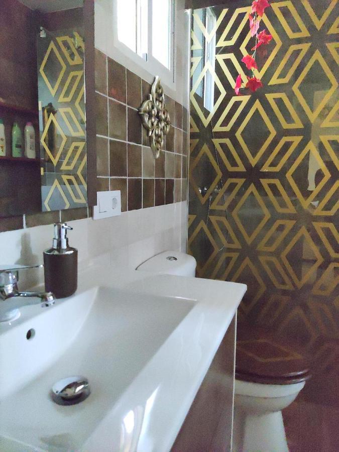 Cool Garden And Suite Mairena del Aljarafe Luaran gambar